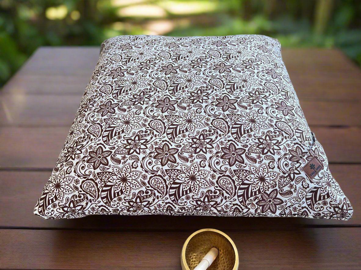 ZABUTON Meditation Cushion | Paisley Flower | Chocolate - Yoga Soul