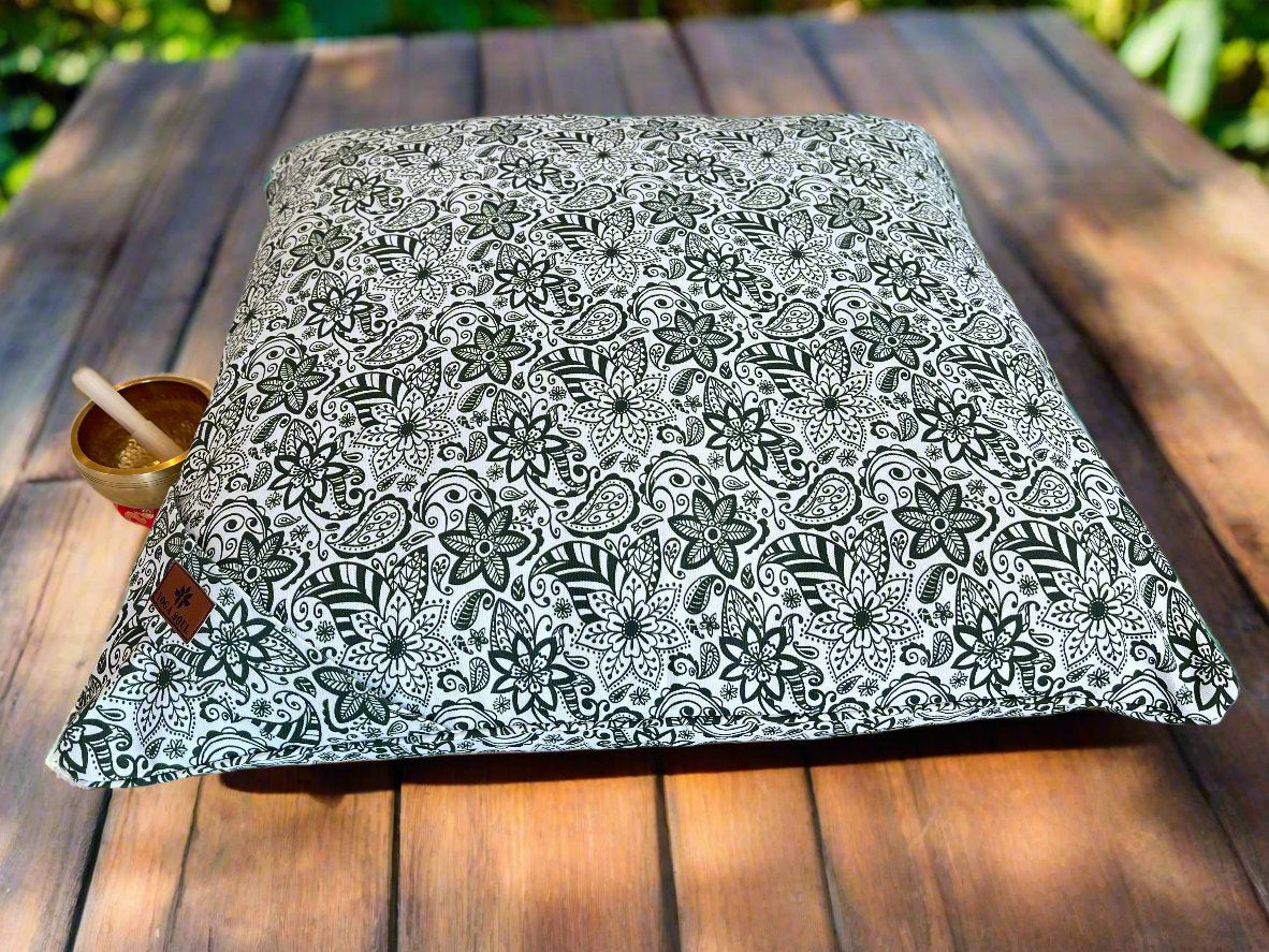 ZABUTON Meditation Cushion | Paisley Flower | Trekking Green - Yoga Soul